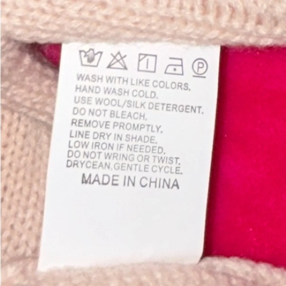 Cream colored lightweight sweater - Picture 5 of 7